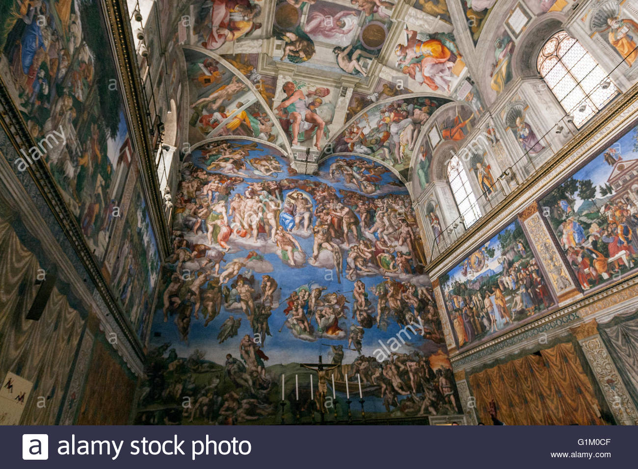 1300x956 The Sistine Chapel Ceiling, Painted By Michelangelo The Last - Who Painting The Sistine Chapel
