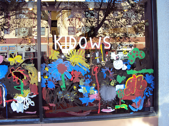 576x432 School Paints, Inks And Dyes. Free Painting Activities - Window Art Painting