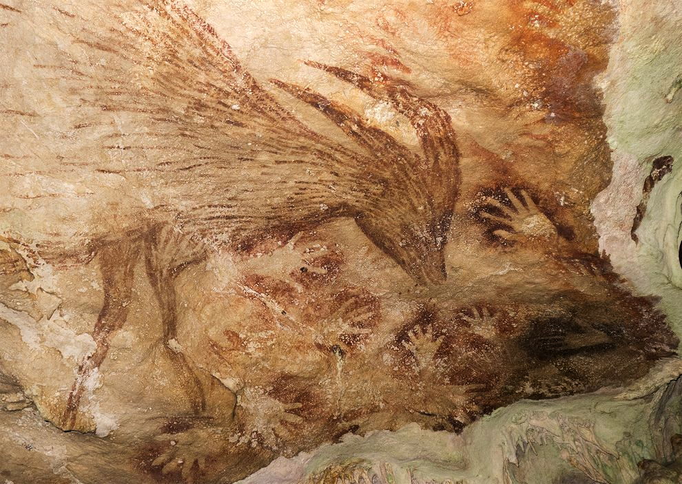 990x703 Sulawesi Ancient Rock Art - Wolf Cave Painting