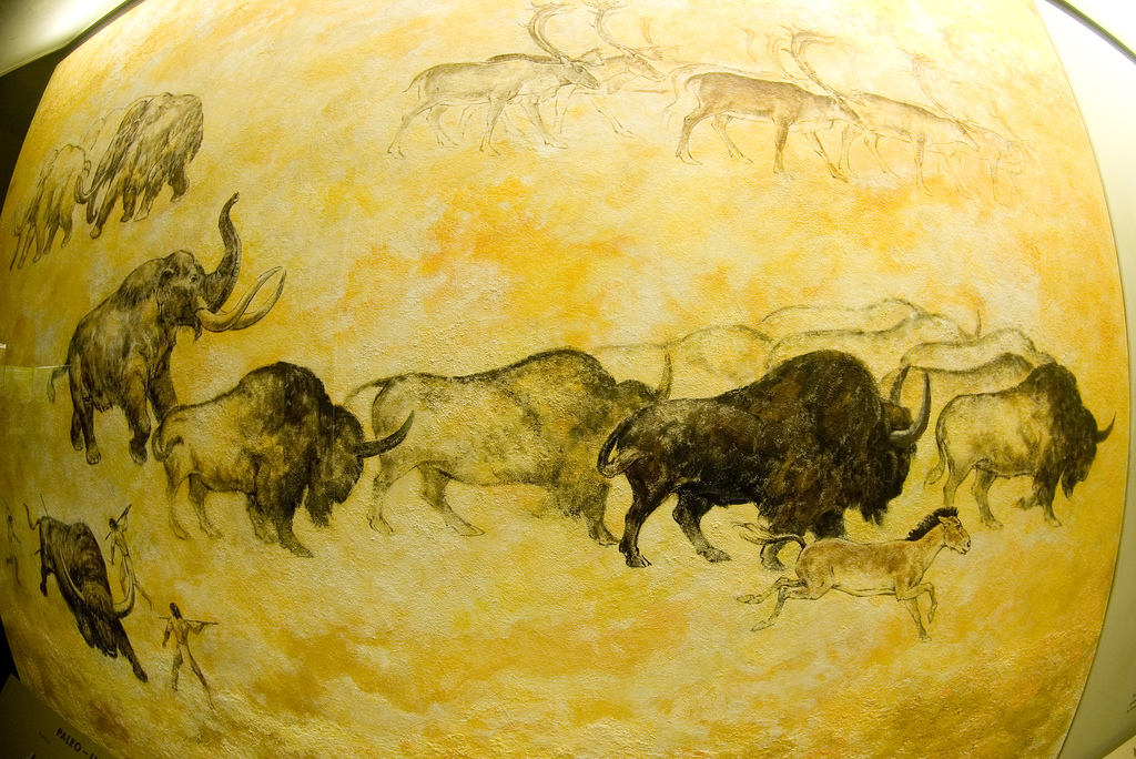 1024x684 Cave Paintings Of Lascaux, France Rockford Wolf - Wolf Cave Painting