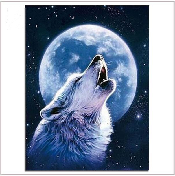 605x608 New Full Diamond Mosaic Diamond Embroidery Beads Celestial Wolf - Wolf Moon Painting