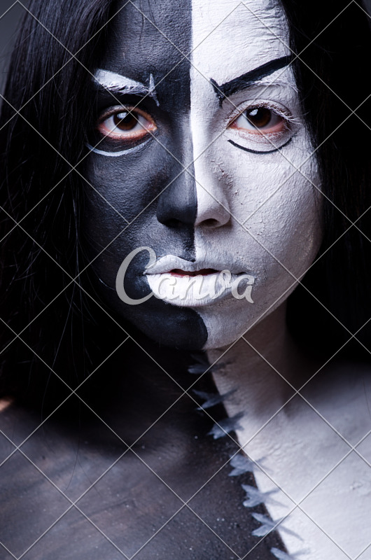 530x800 Scary Woman With Face Painting - Woman Face Painting