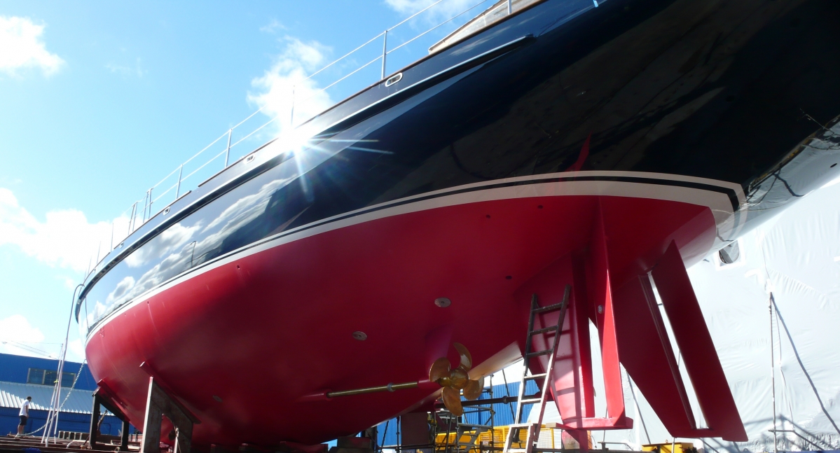 1199x647 Yacht Painting Services - Yacht Painting