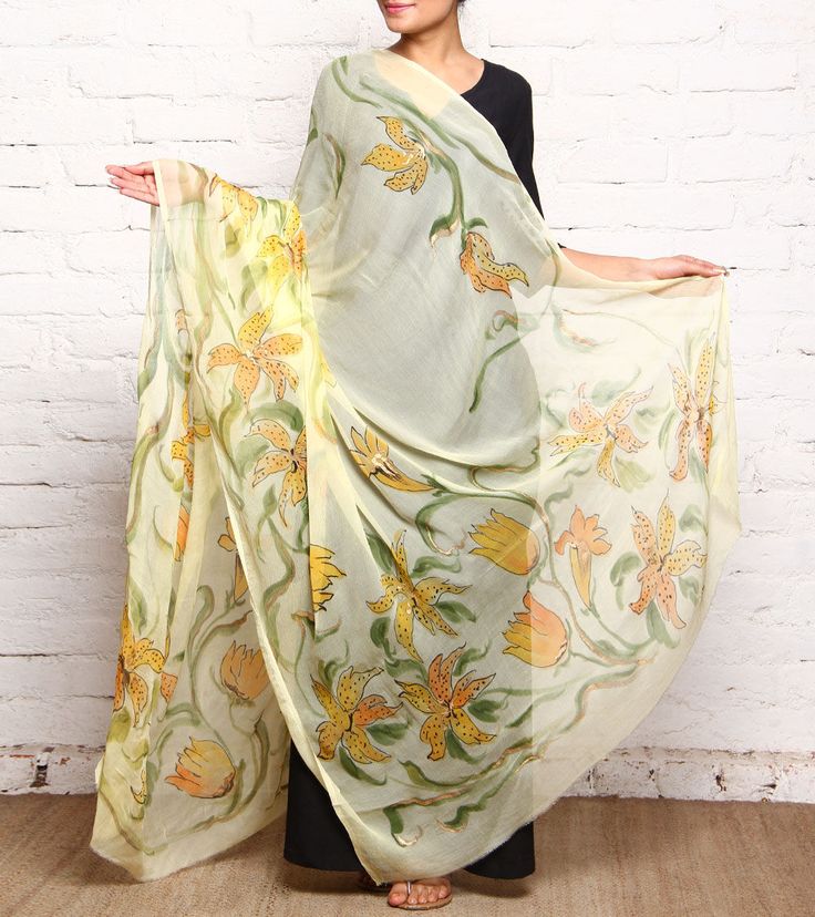 736x828 66 Best Hand Painted Images On Indian Designers - Yellow Painting Suit