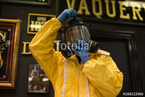500x334 Professional Artist Or Artisan Craftsman, Wears Protection Yellow - Yellow Painting Suit