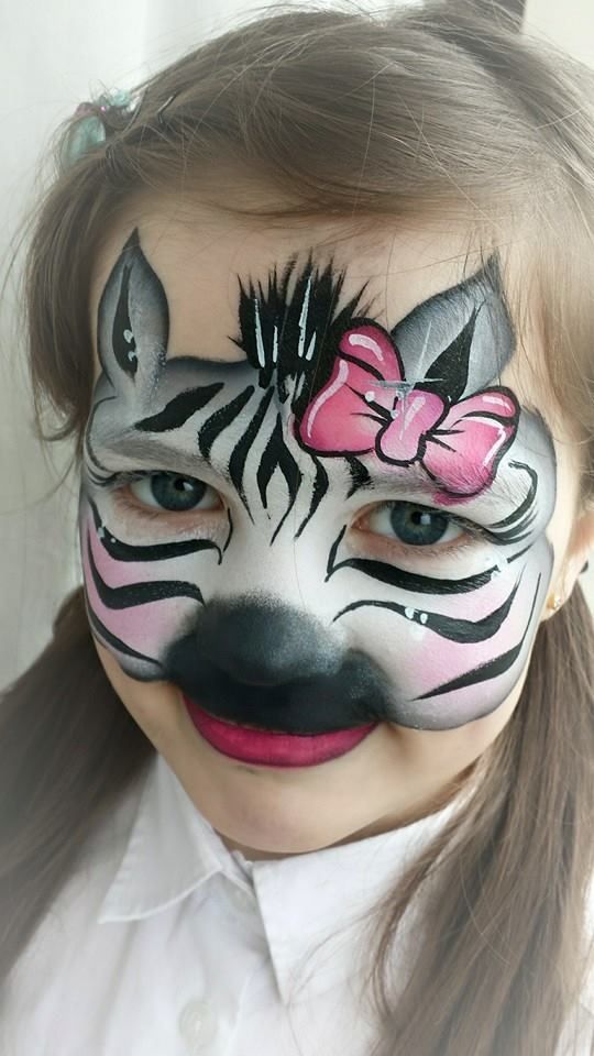 Zebra Face Painting