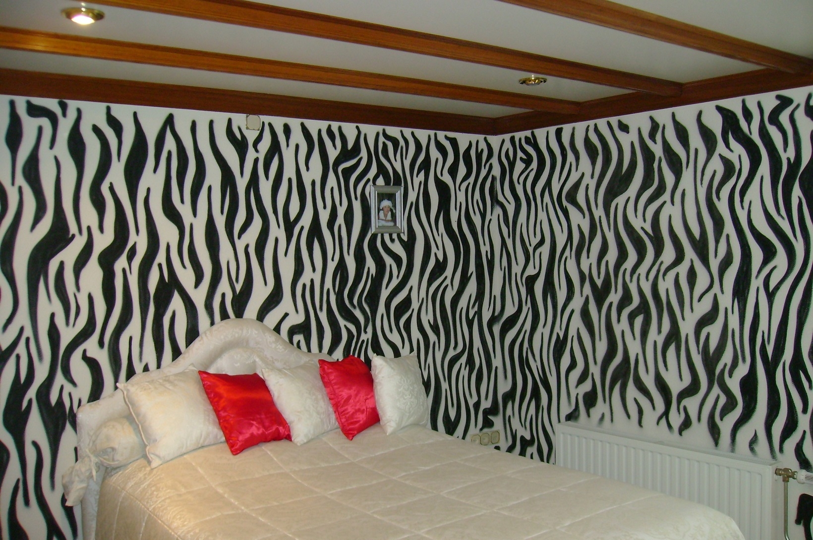 1640x1090 Lovely Zebra Wall Painting Ideas Wall Decorations - Zebra Wall Painting