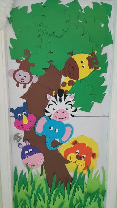 374x664 Classroom Door Zoo Animals Theme - Zoo Painting For Kids