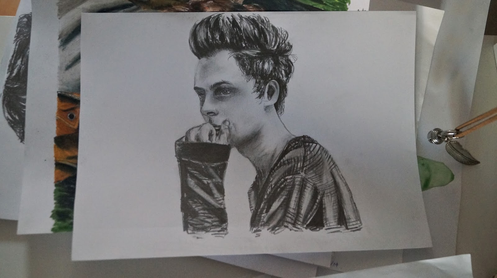 1600x897 Drawing Luke Hemmings From 5sos Prot Art - 5sos Sketch