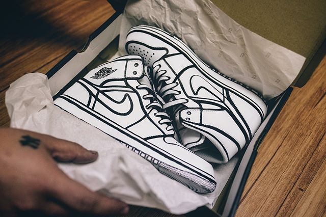 640x426 Are These Sketch Inspired Customs The Next Big Sneaker Craze - Air Force 1 Sketch