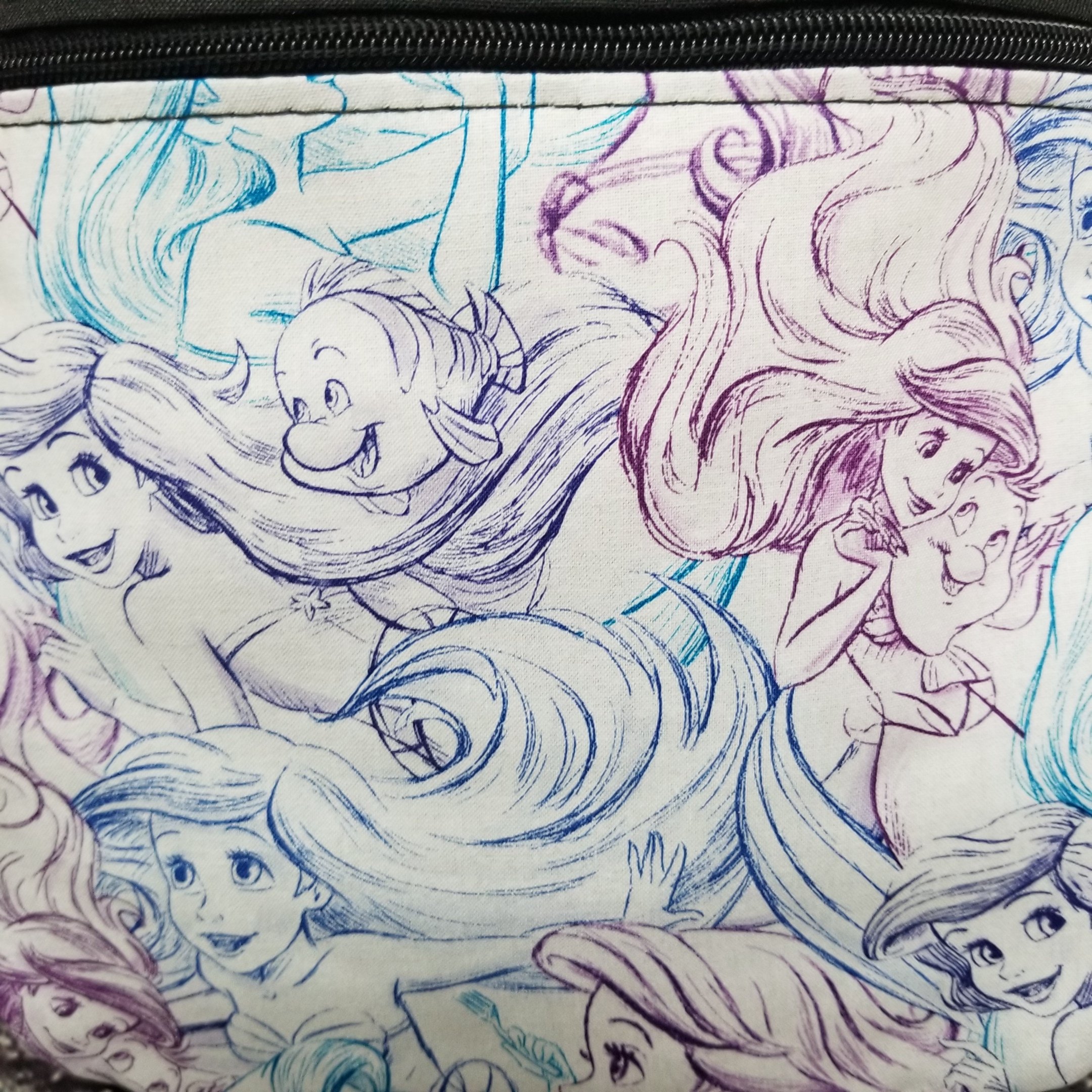 2160x2160 Crossbody - Ariel Sketch