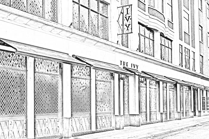 700x466 Signature Folding Arm Morco Blinds - Awning Sketch