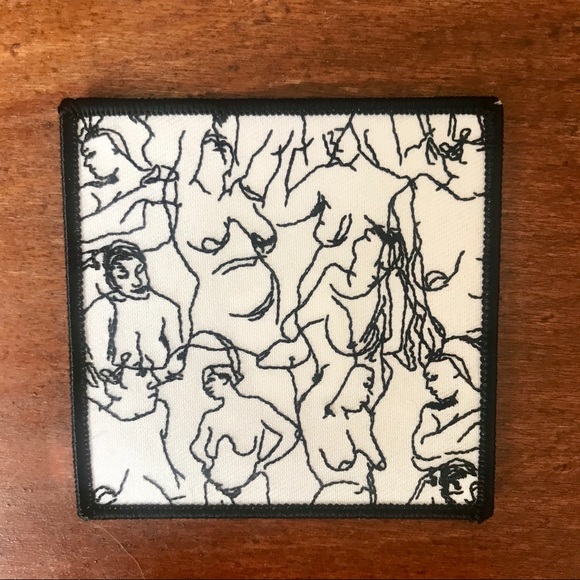 580x580 Ball Amp Chain Co. Other Bw Women Sketching Ball Chain Co Ironon - Ball And Chain Sketch