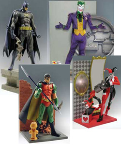 250x299 Dynamic - Batman Sketch Figure