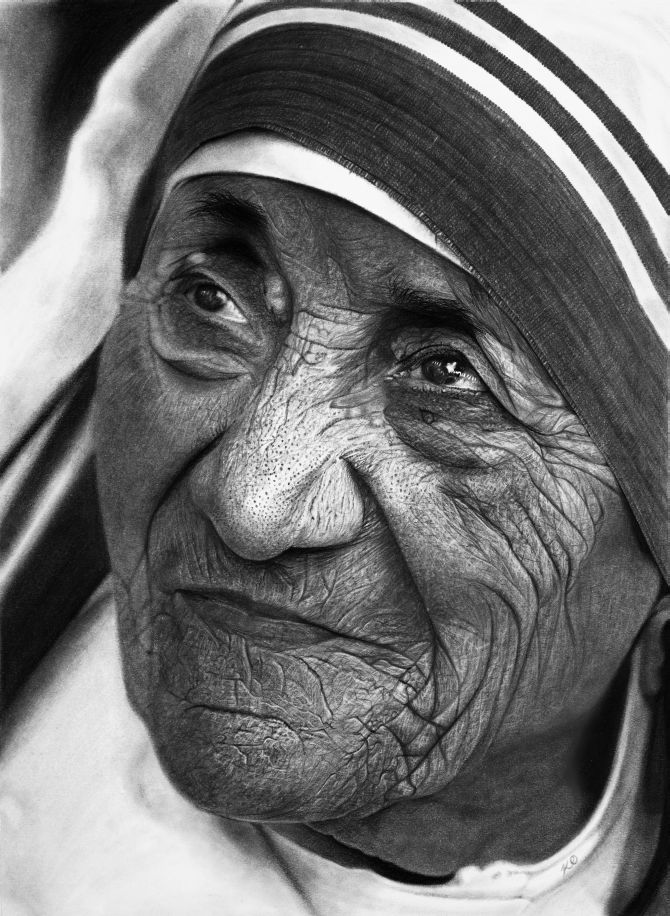670x916 Stunning Black And White Photos No, These Are Pencil Drawings - Black And White Sketch Pictures