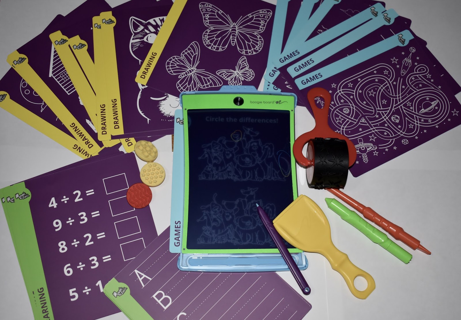 1600x1112 Day To Day Moments Fun Learning With The Magic Sketch By Boogie - Boogie Board Sketch