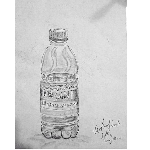 640x640 Realisim - Bottled Water Sketch