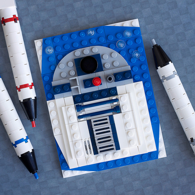 640x640 Brick Sketches, Pop Culture Characters Recreated In Lego - Brick Sketch