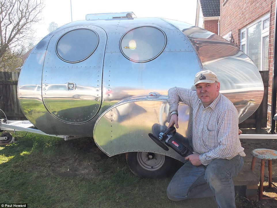 962x722 Roswell Caravan That Started Out As A Sketch On A Cigarette Packet - Caravan Sketch