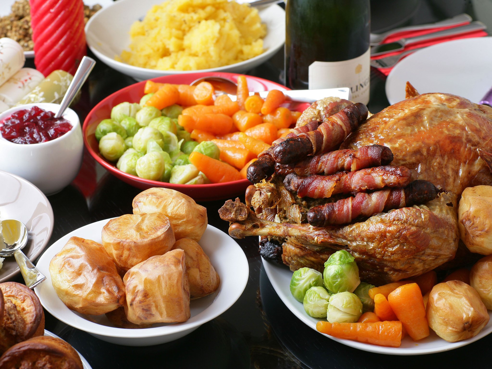 2048x1536 What Christmas Dinner Looks Like Around The World The Independent...