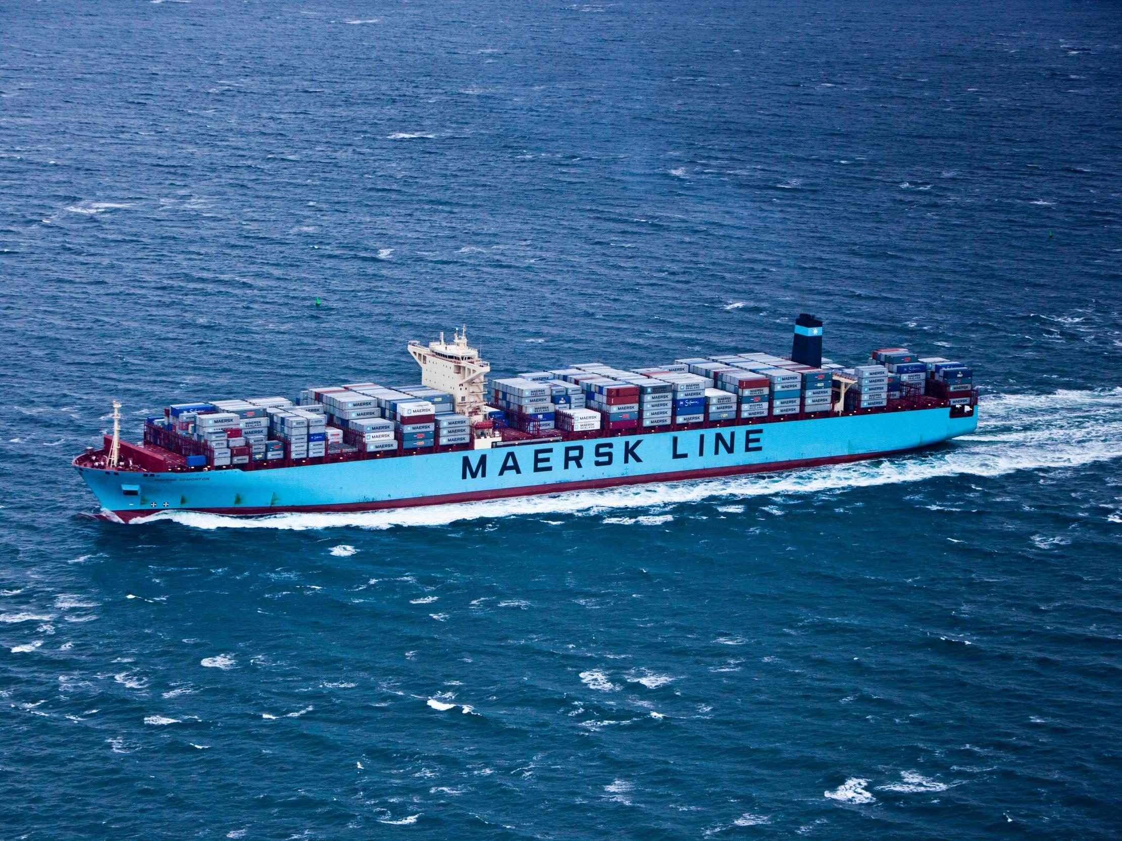 2222x1667 Maersk Launches First Container Ship Through Arctic Route In - Container Ship Sketch