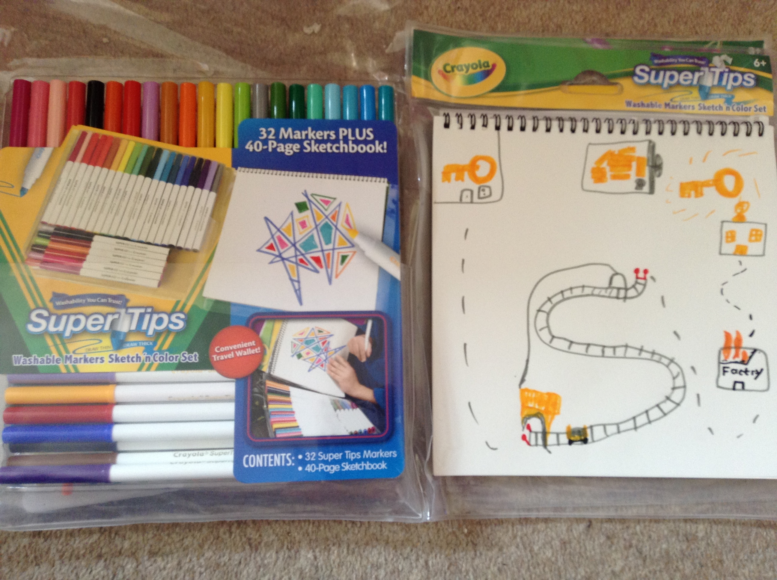 2592x1936 Crayola Supertips, Pipsqueaks And Twistables Sketch Sets Review - Crayola Sketch