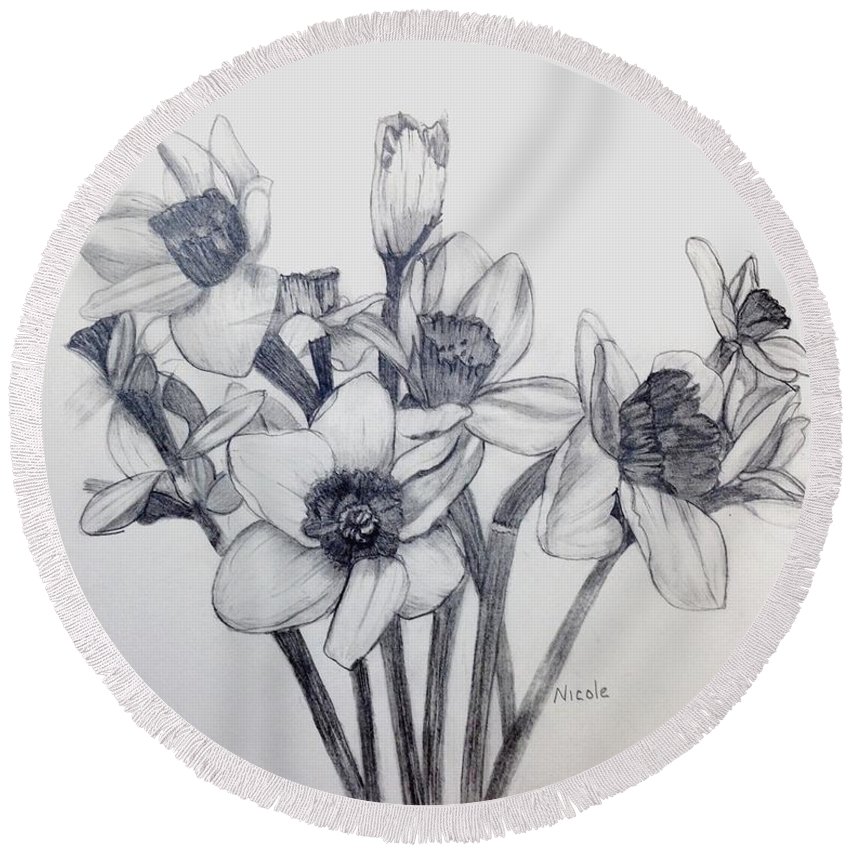 850x850 Daffodil Sketch Round Beach Towel For Sale By Nicole Curreri - Daffodil Sketch