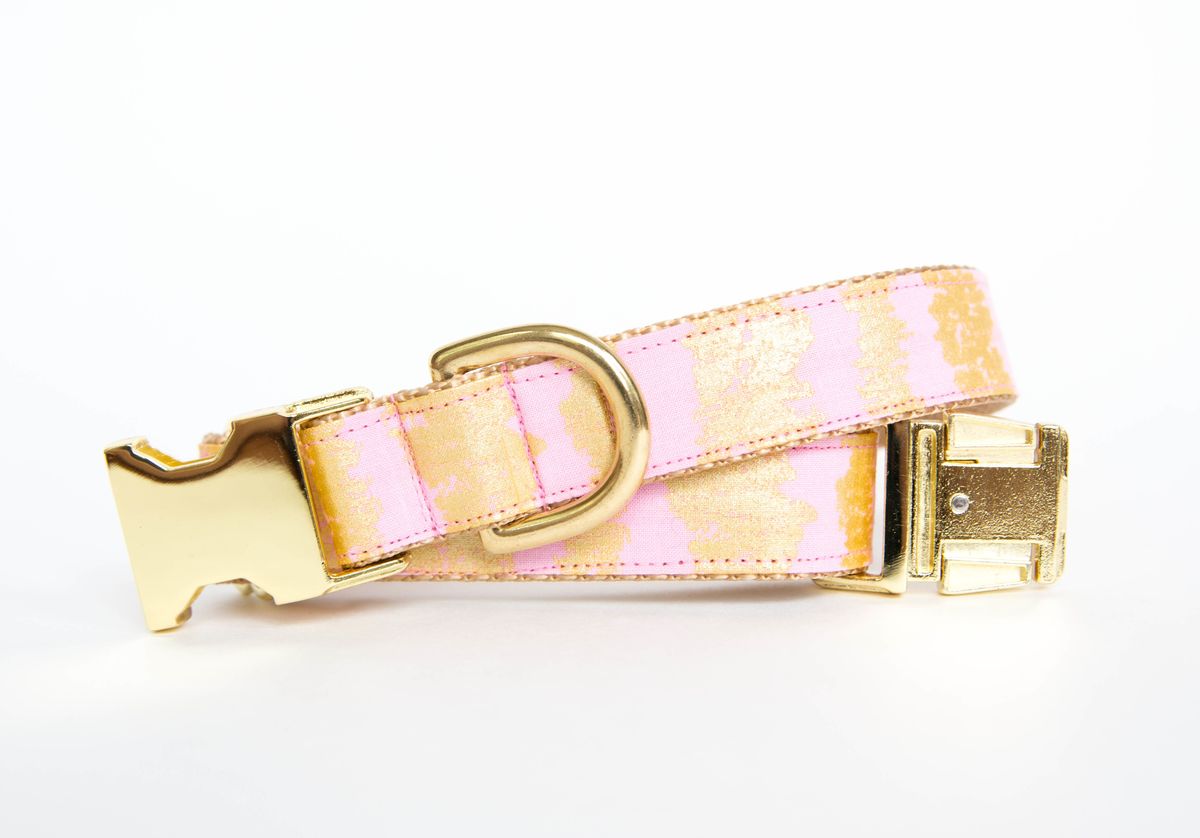1200x838 Pale Pink And Gold Sketch Dog Collar - Dog Collar Sketch