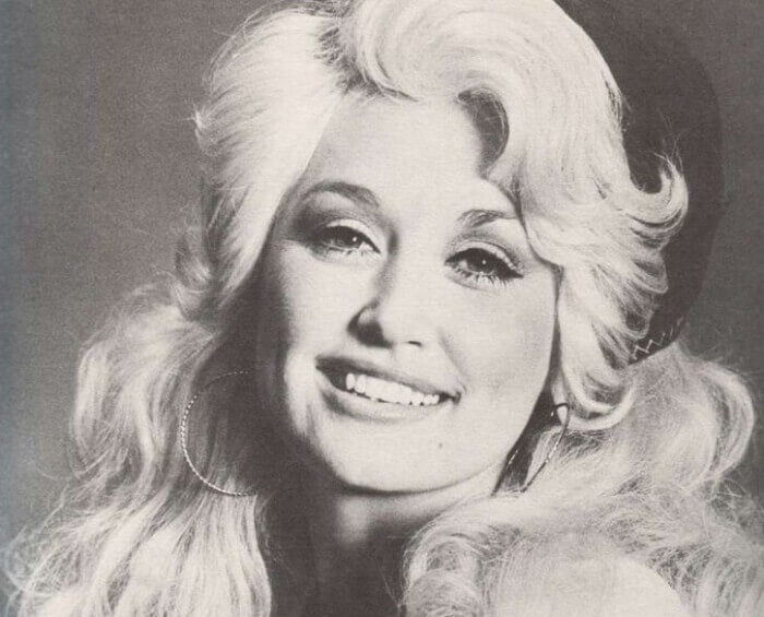 700x565 The Evolution Of Dolly Parton - Dolly Parton Sketch