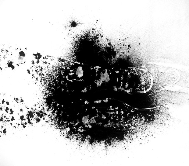 620x546 Julia Mandle Aporia Concept Sketch - Dust Sketch