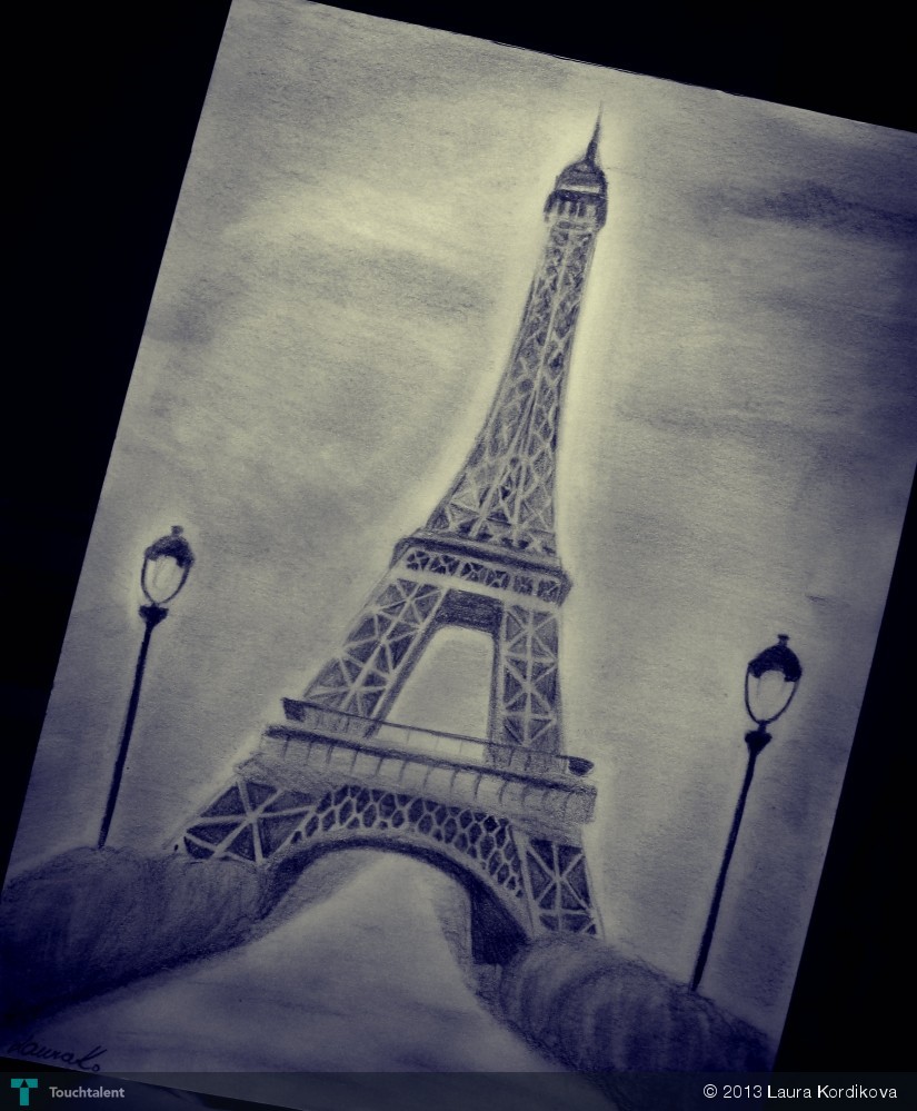 825x999 Eiffel Tower Touchtalent - Eiffel Tower Sketch Pictures