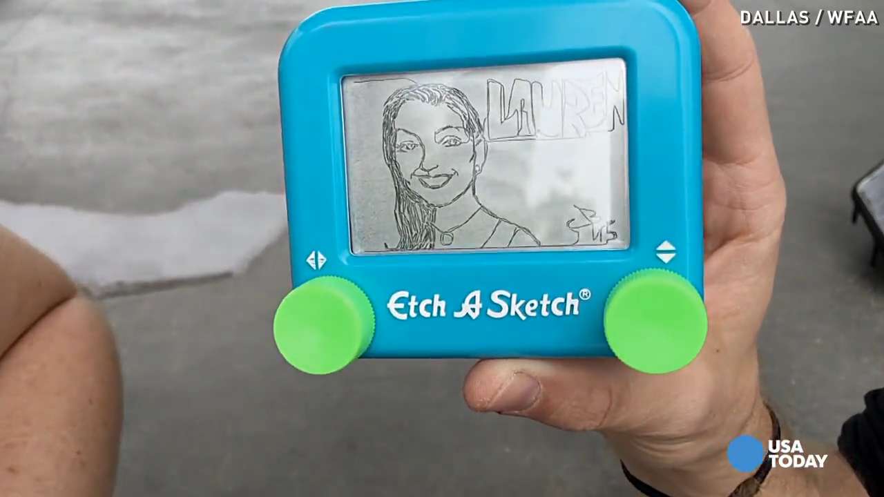 1280x720 Artist Creates Etch A Sketch Masterpieces In 2 Minutes - Electronic Etch A Sketch