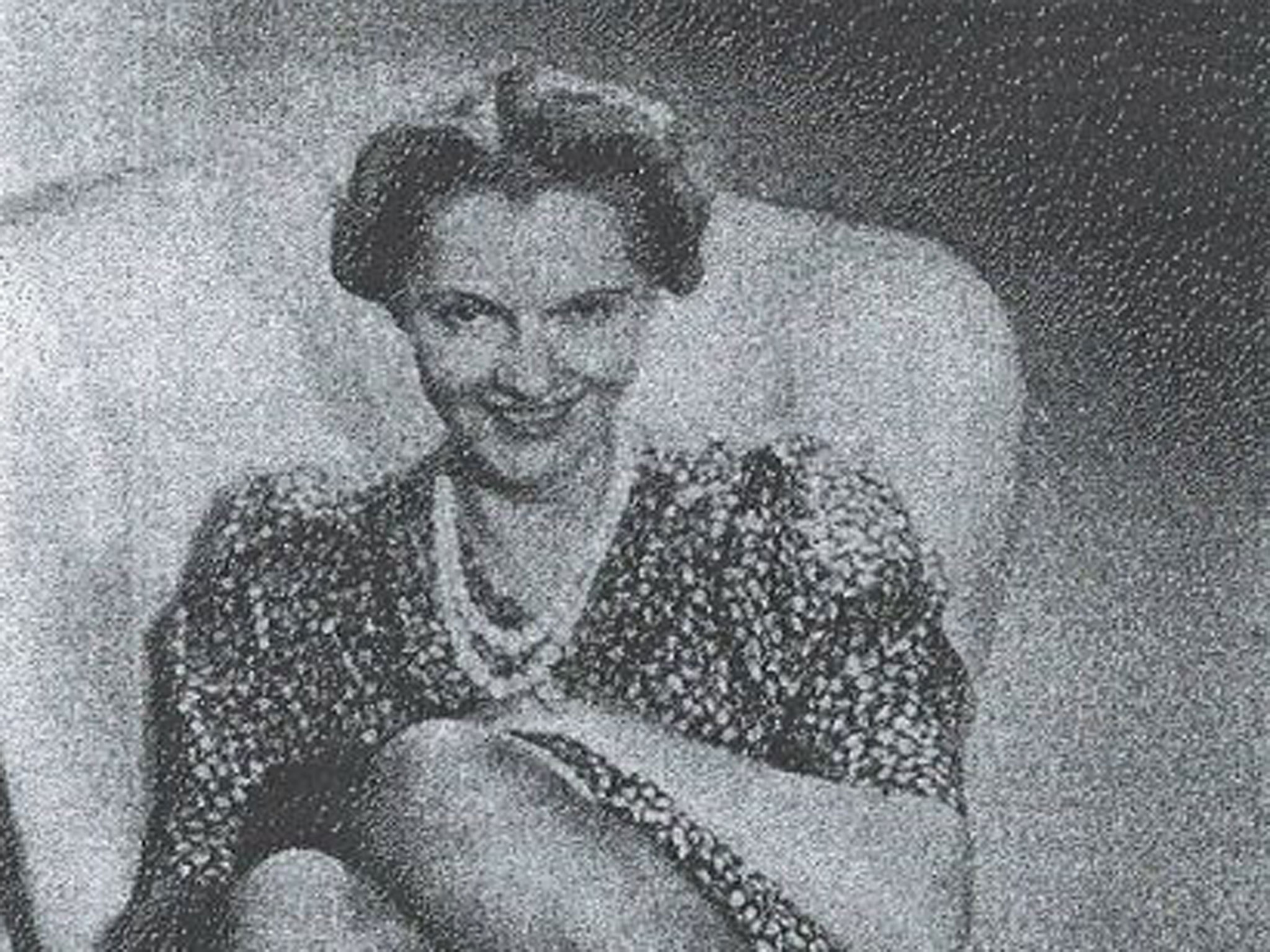 2048x1536 Is This The Bella In The Wych Elm Unravelling The Mystery Of The - Elm Tree Sketch