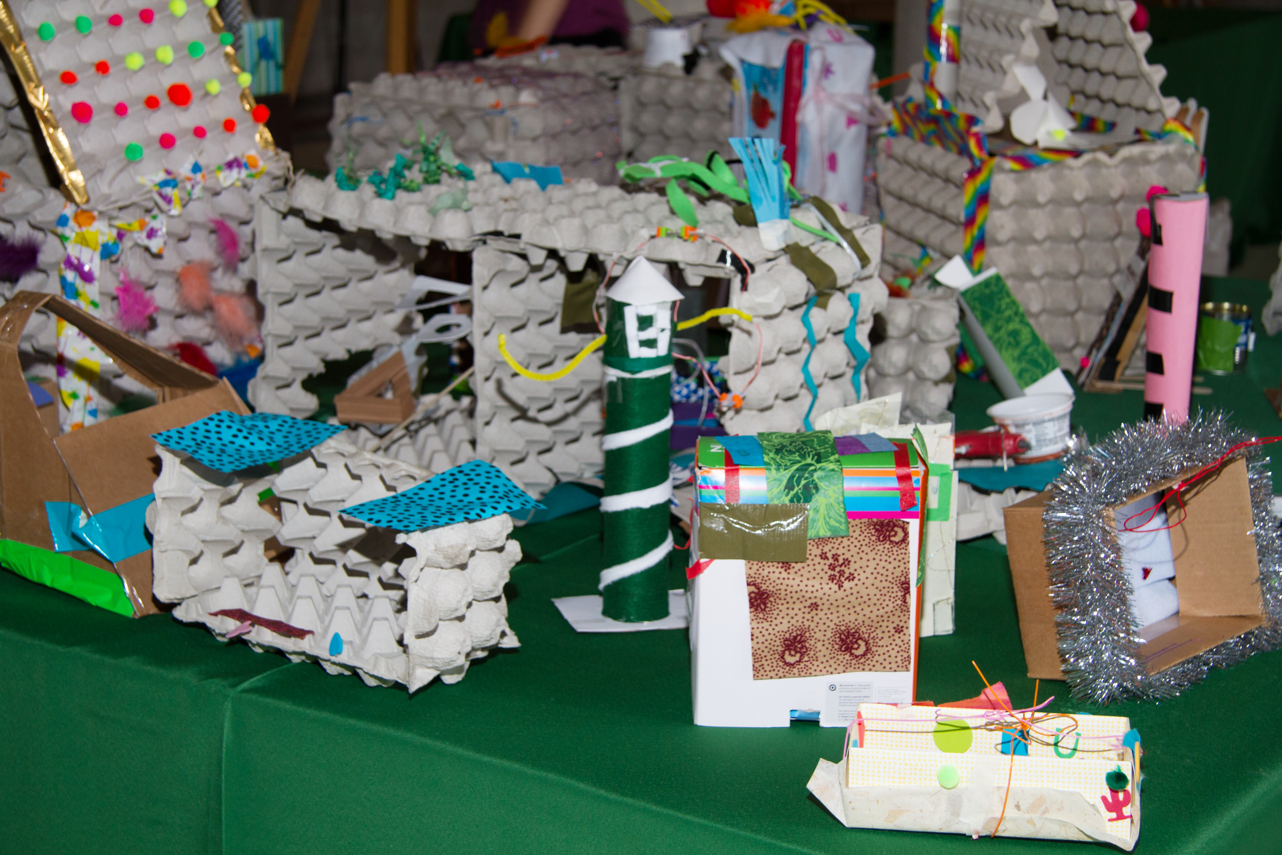 5184x3456 Trauma Response Art Therapy Post Massacre - Emerald Sketch