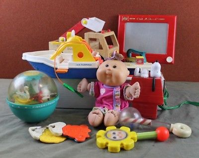 400x317 Lot Of 11 Vintage Toys Fisher Price Etch Sketch Cabbage Patch - Fisher Price Etch A Sketch
