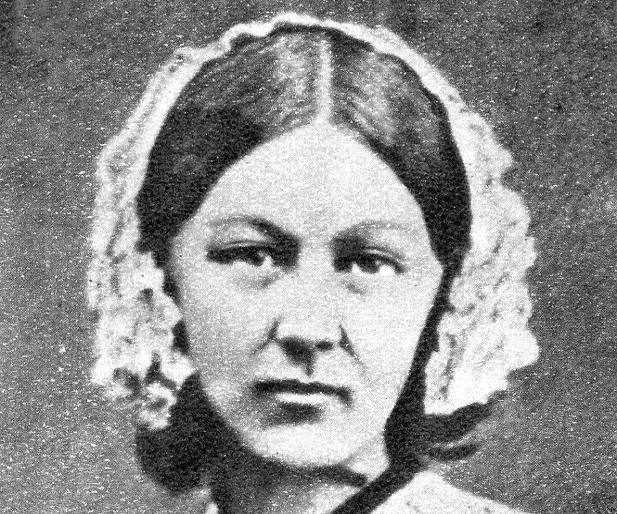 900x750 Florence Nightingale Biography - Florence Nightingale Sketch