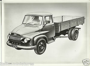 300x220 Ford G700 Truck Lorry 1956 Original Photographic Sketch Excellent - Ford Truck Sketch