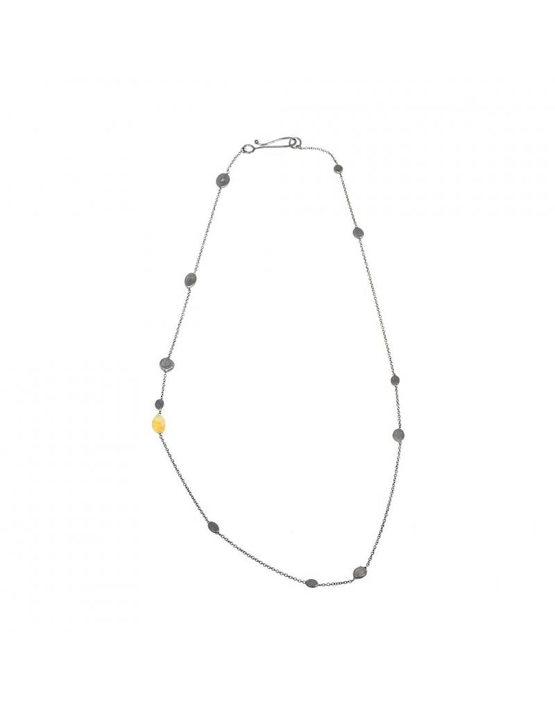 800x1024 Short Koburi Chain Necklace With 1 Gold Dot - Gold Chain Sketch