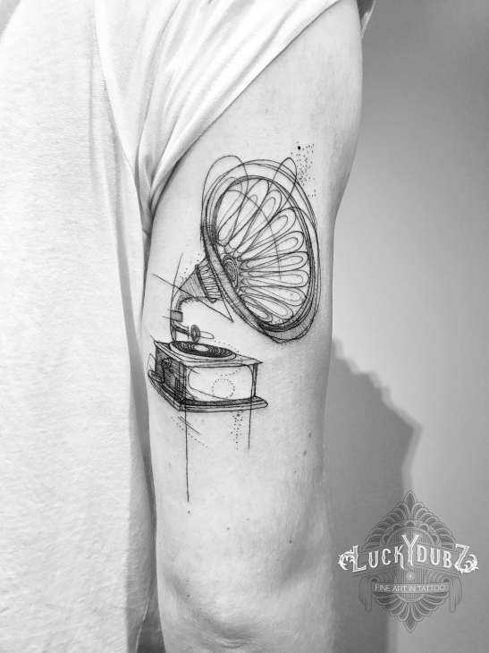 547x730 Luckydubz - Gramophone Sketch