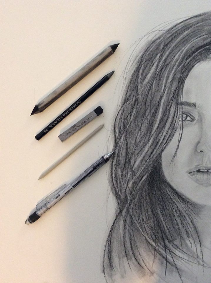 Images Of Half Face Drawing Girl