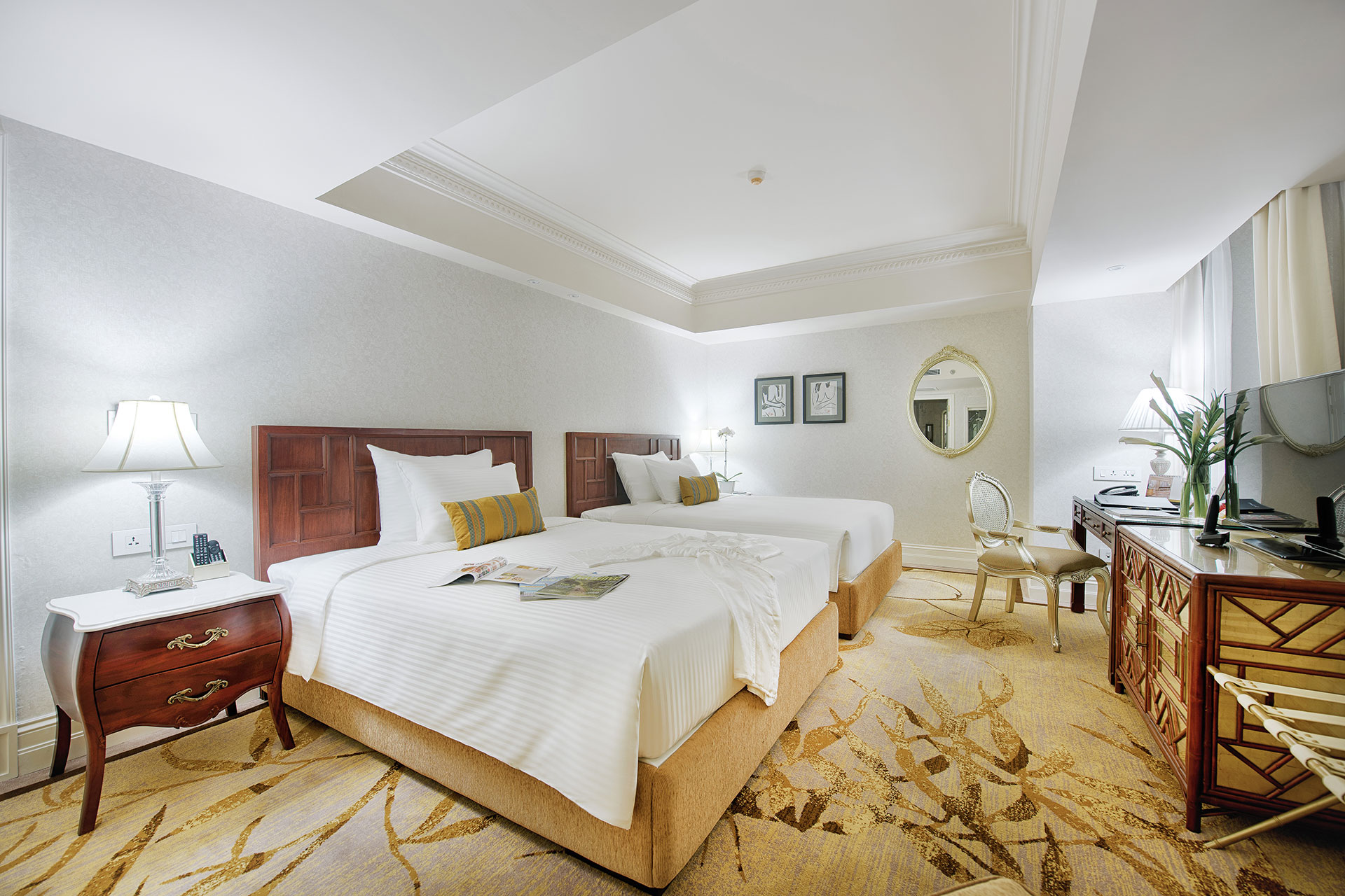 1920x1280 Deluxe Sketch - Hotel Room Sketch