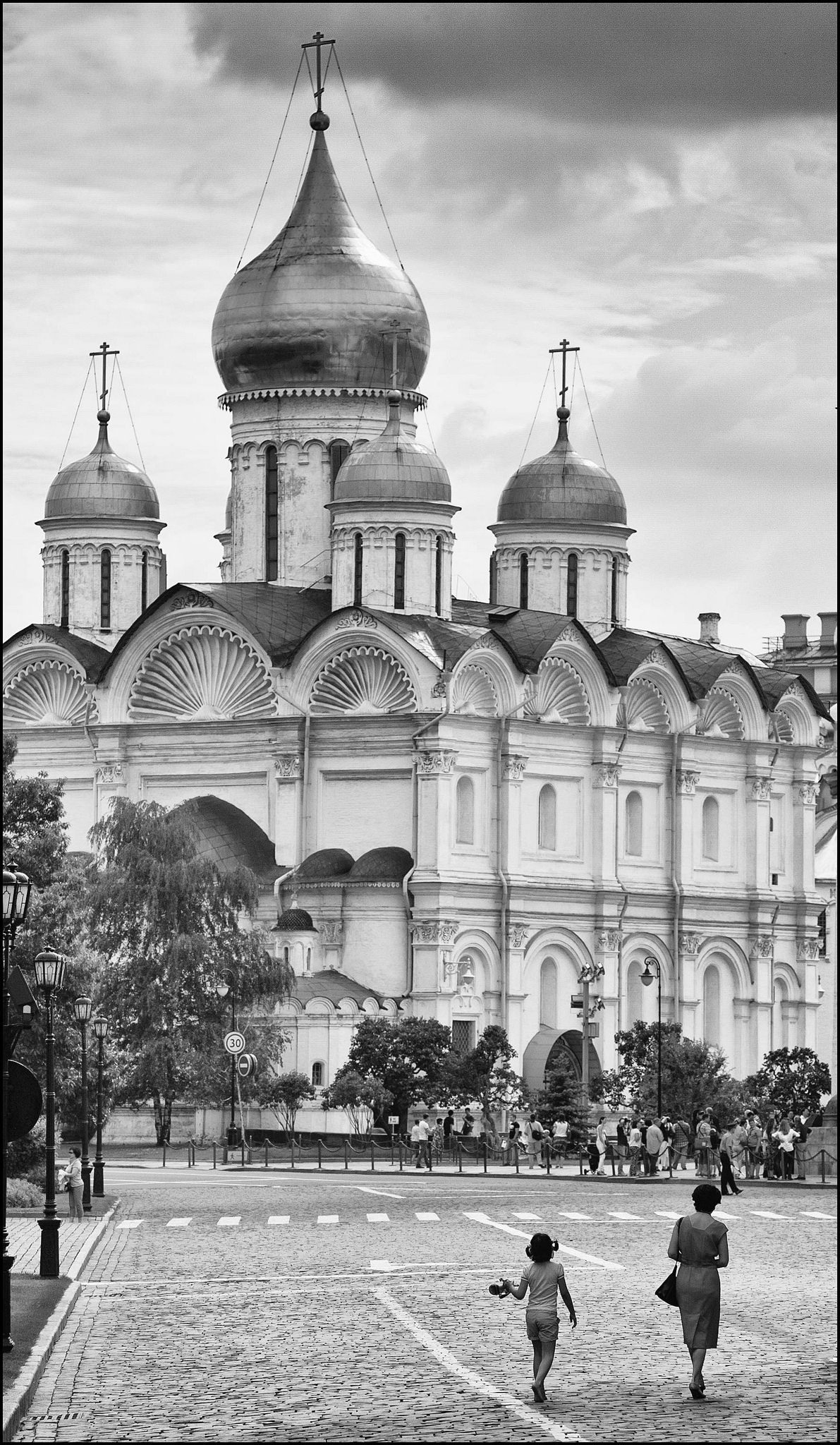 1191x2048 Kremlin Sketch - Kremlin Sketch
