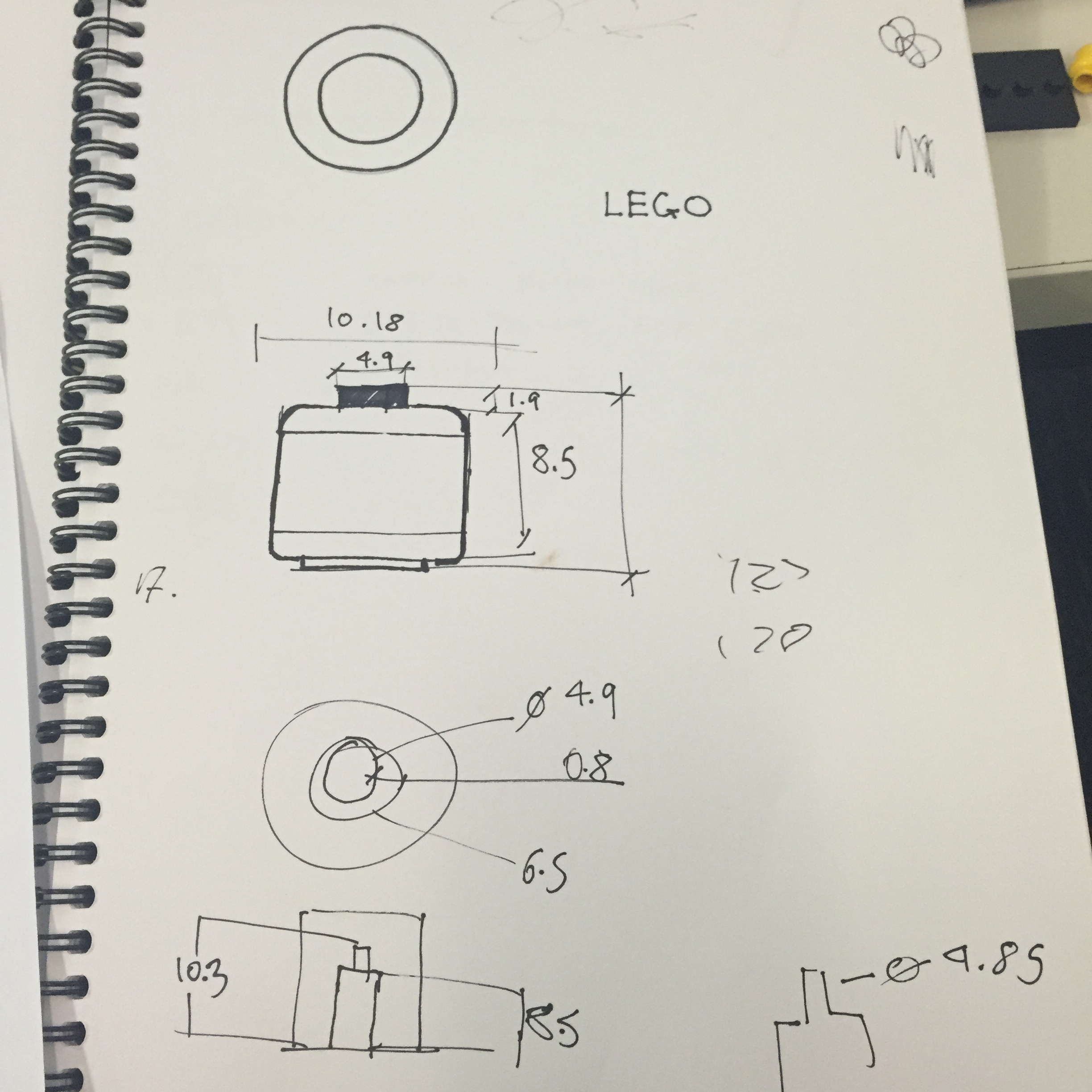 2448x2448 Week 2 Lego Man Bottlelegomouse - Legoman Sketches