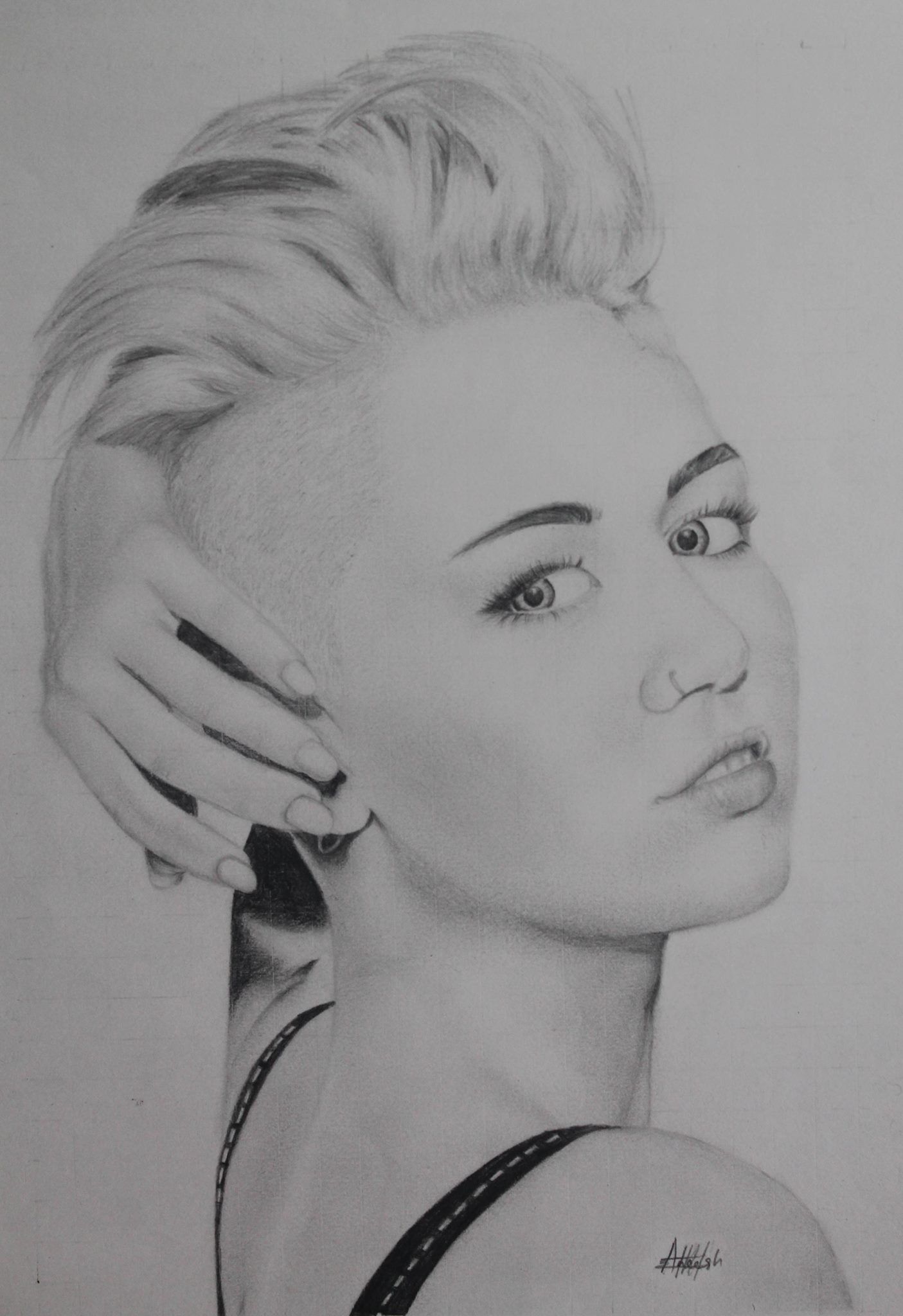 1405x2048 Drawing Of Miley Cyrus... Fashion Miley Cyrus - Miley Cyrus Sketch