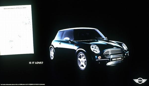 600x348 Bmw Mini Cooper Accident Sketch Print Ad By Jung Von Matt - Mini Cooper Sketch
