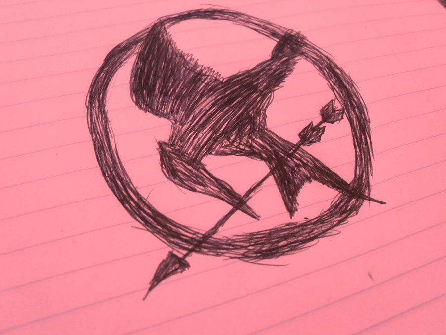 900x675 Mockingjay Pin Sketch By Poppehtart - Mockingjay Pin Sketch