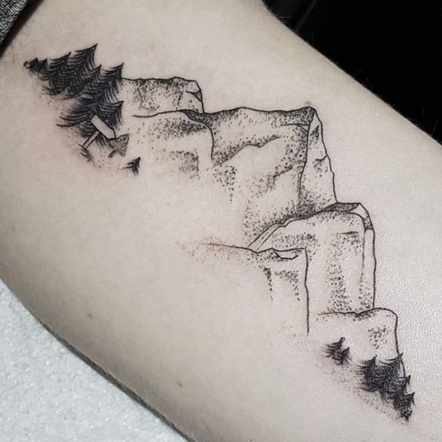 640x640 Mountains Tattoo Ink Amp Inspiration Tattoos - Mountain Sketch Tattoo