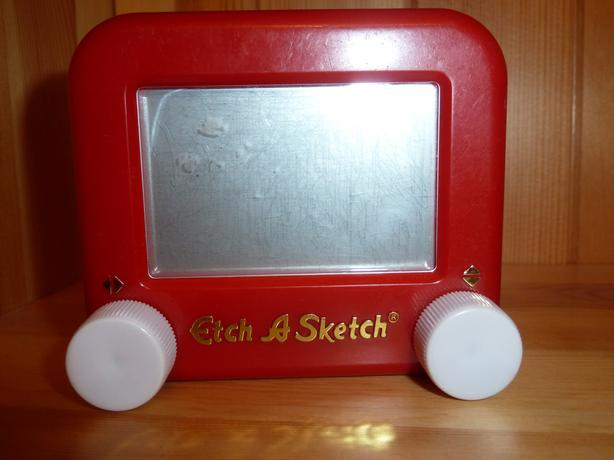 614x460 Etch A Sketch Pocket Size - Pink Etch A Sketch