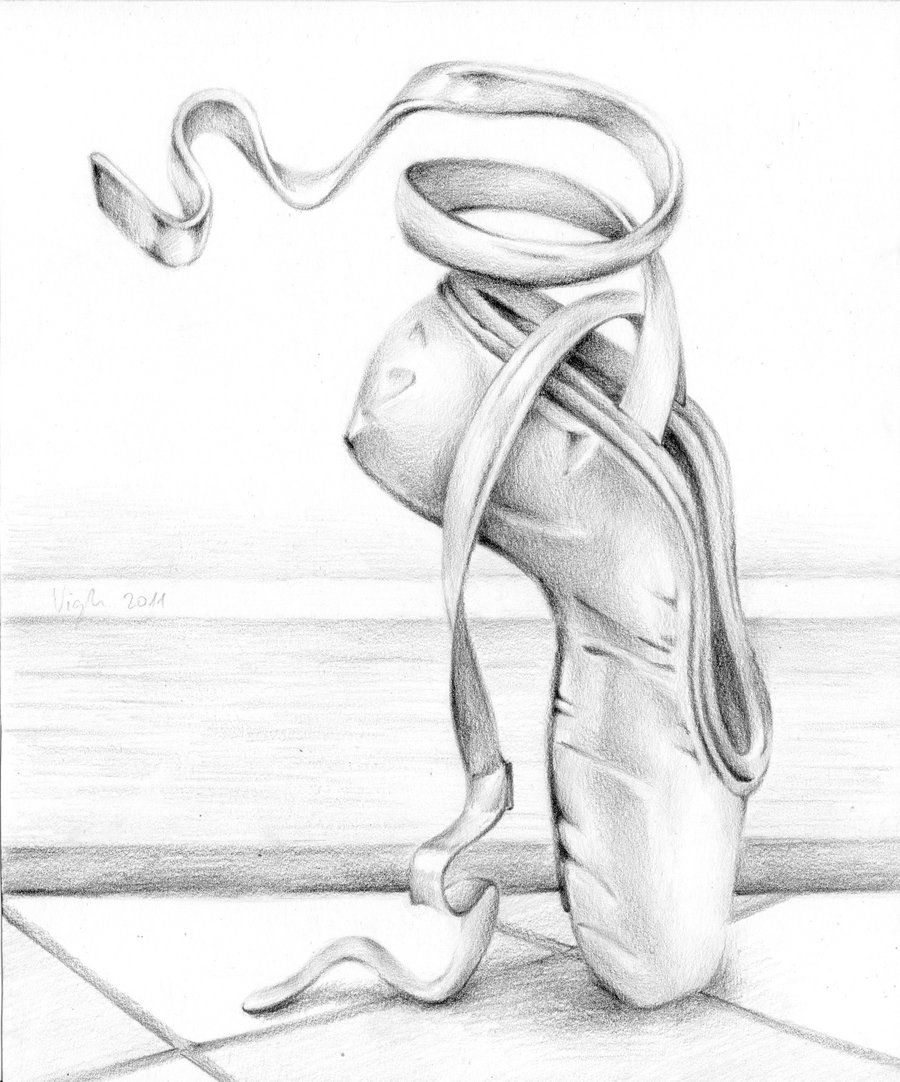 900x1082 Pointe Shoe Sketch Ballet Shoevigh Attila. On - Pointe Shoe Sketch