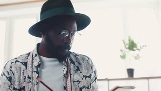 320x180 Professional Female Fashion Designers Are Looking - Professional Fashion Sketches